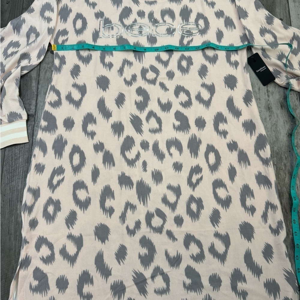 Bebe NEW Women's Sleep Shirt Leopard Pink Gray Medium NWT Lounge - Picture 6 of 7